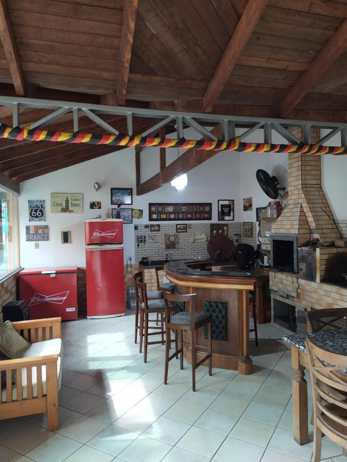 Iup House Hostel Блуменау Экстерьер фото