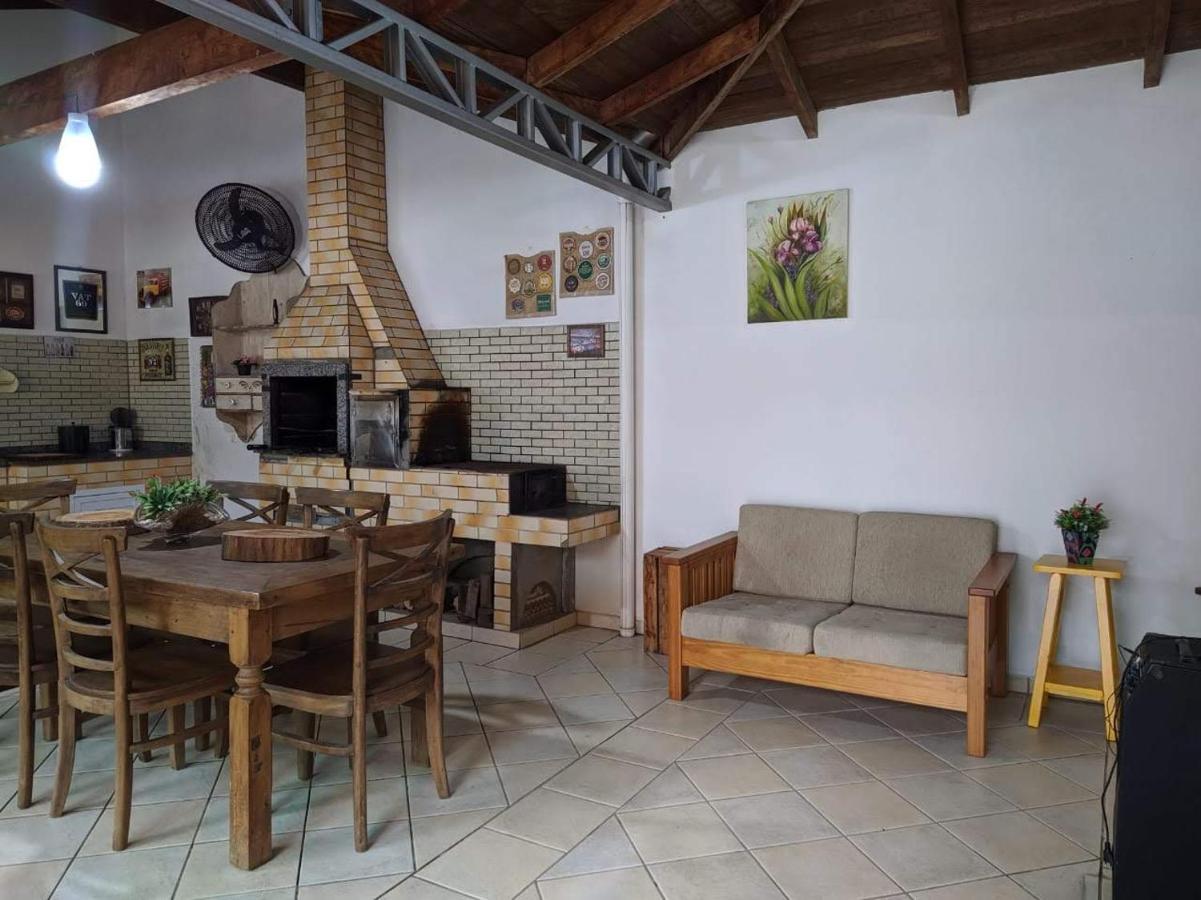 Iup House Hostel Блуменау Экстерьер фото